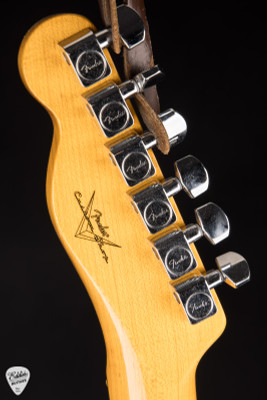 Fender Custom Shop Dual Stack HS Telecaster Deluxe electric guitar in magenta sparkle