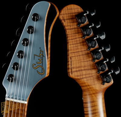 2023 - Suhr Eddie's Guitars Exclusive Classic S Antique Roasted - Ice Blue Metallic