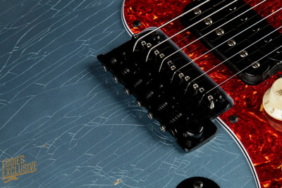 2023 - Suhr Eddie's Guitars Exclusive Classic S Antique Roasted - Ice Blue Metallic