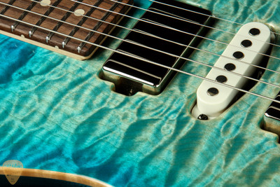 2023 - Tom Anderson Drop Top - Natural Bora Burst with Binding