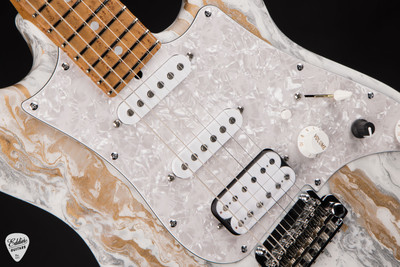 James Tyler Studio Elite HD Electric guitar in white shmear