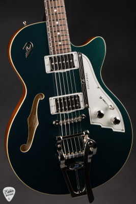 Duesenberg Starplayer CBR electric guitar in catalina green