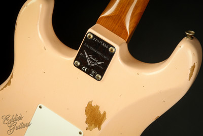 2023 - Fender Custom Shop LTD 1964 Stratocaster Relic - Super Faded Aged Shell Pink