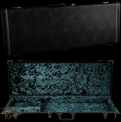 2023 - Suhr Eddie's Guitars Exclusive Custom Classic T Roasted - Fuschia Sparkle