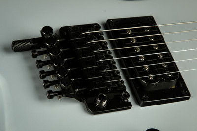2023 - EVH Star Limited Edition - Primer Gray - Eddie's Guitars