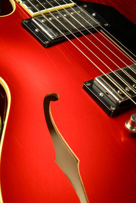 2023 - Collings I-35 LC Aged Custom Inlay Bigsby - Candy Apple Red (pre-owned)