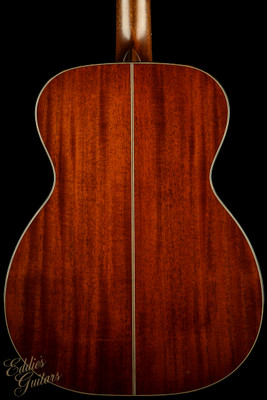 2023 - Bourgeois OM Custom - Italian Spruce & Honduran Mahogany