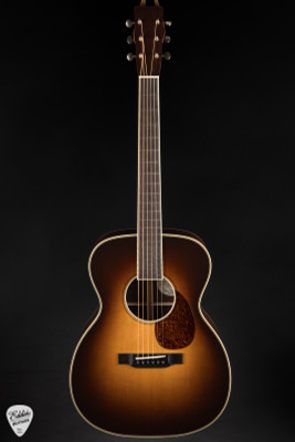 Bourgeois OM Large Soundhole Sunburst – Aged Tone Adirondack & Madagascar Rosewood acoustic guitar