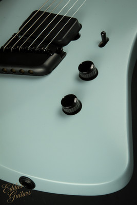 2023 - Ernie Ball Music Man Kaizen - Mint