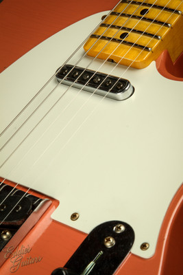 2023 - Fender Custom Shop Limited Edition Tomatillo Telecaster Journeyman Relic - Super Faded Aged Tahitian Coral