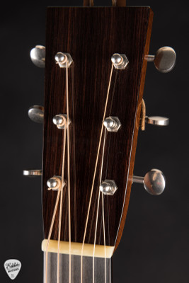 Collings OM2A Hill Country Sunburst – Adirondack Spruce & Indian Rosewood Acoustic Guitar
