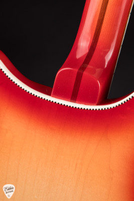 Rickenbacker 4005V electric bass in fire glo