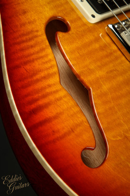 2023 - Paul Reed Smith CE 24 Semi-Hollow - Dark Cherry Sunburst