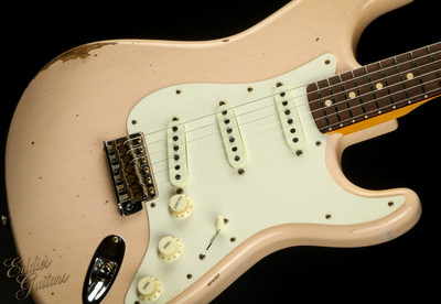 Fender Custom Shop 1959 Stratocaster Relic - Super Faded Aged Shell Pink