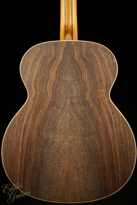 Lowden O-21 Sitka Spruce & Walnut