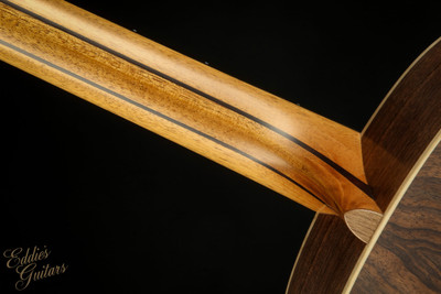 Lowden O-21 Sitka Spruce & Walnut
