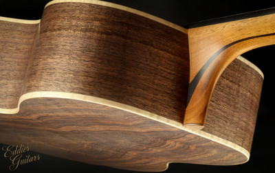 Lowden O-21 Sitka Spruce & Walnut