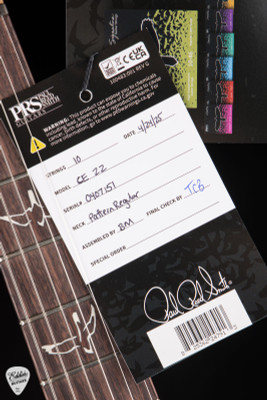 Paul Reed Smith CE 22 Limited Edition Electric Guitar in Black Amber