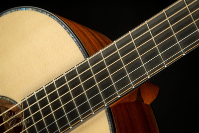 Lowden F-50 - Church Pew Mahogany & Master Sitka Spruce