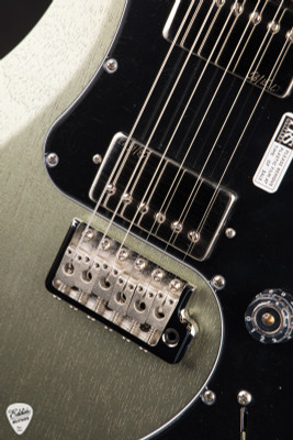 Paul Reed Smith S2 Standard 22 Electric Guitar in Mavis Mint Metallic