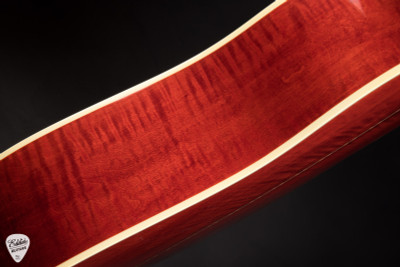 Gibson Doves in Flight Antique Natural 4.14 #20805027 Acoustic Guitar