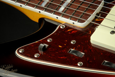Fender American Vintage II 1966 Jazzmaster - 3-Color Sunburst