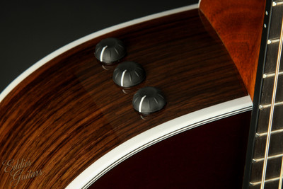 2023 - Taylor 412ce - Tobacco Sunburst