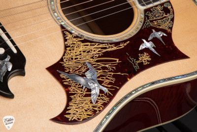 Gibson Doves in Flight Antique Natural 4.15 #20785017 Acoustic Guitar