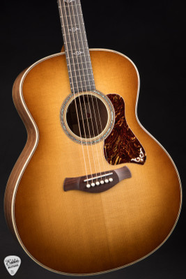 Taylor Gold Label 814e Sunburst – Torrefied Spruce & Honduran Rosewood Acoustic Guitar