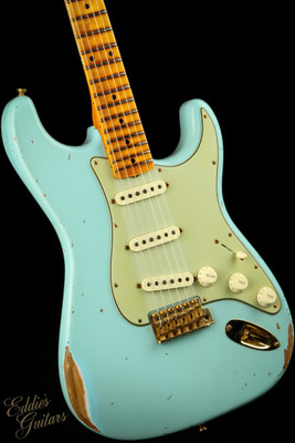 Fender Custom Shop LTD 1962 Stratocaster Relic - Faded Aged Daphne Blue