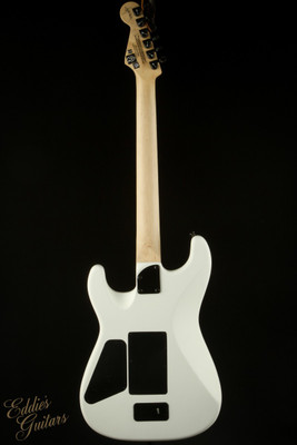 2022 - Charvel Jim Root Signature Pro-Mod San Dimas Style 1 HH FR M - Satin White