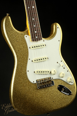 2022 - Fender Custom Shop LTD 1965 Stratocaster Journeyman - Aged Gold Sparkle