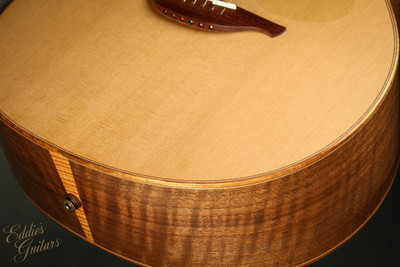 Lowden O-50 Cedar & Walnut