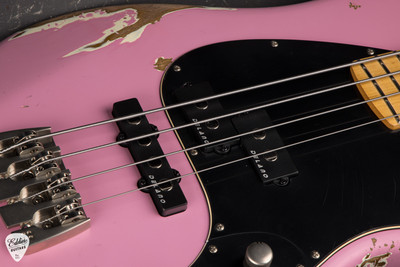 Sandberg California II VT Hardcore Aged -Pink Bass Guitar