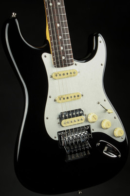Fender American Ultra Luxe Stratocaster Floyd Rose HSS, Rosewood - Mystic Black/B Stock