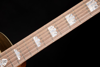 Gibson SJ200 Studio Walnut Satin Walnut Burst 4.12 #20495091 Acoustic Guitar