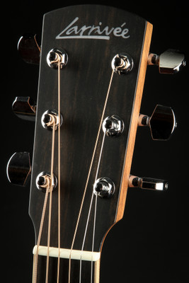 Larrivee D-03 Mahogany - Sunburst Top