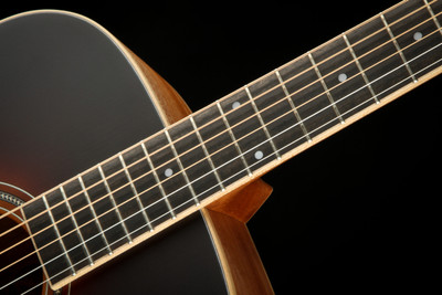 Larrivee D-03 Mahogany - Sunburst Top