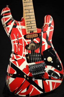 EVH Striped Series Frankie - Red with Black Stripes Relic