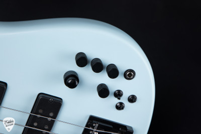 Fodera Monarch Deluxe - Sonic Blue - Eddie's Guitars