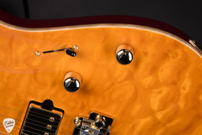 Suhr Standard Carve Top Pau Ferro Neck Electric Guitar in Trans Amber