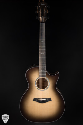 Taylor Custom #26 C14ce B5026 Grand Auditorium Sitka Spruce/Quilted Big Leaf Maple – Silver Cranberry Supernova/NAMM 2025 Acoustic Guitar