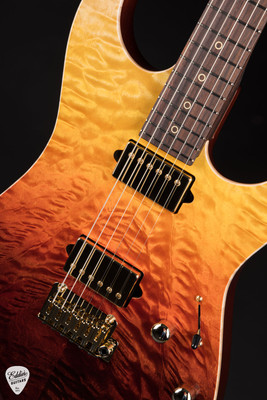 Suhr Standard Rosewood Neck Electric Guitar in Desert Gradient