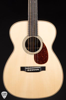 Collings 002HA 14-Fret T - Adirondack Spruce & Indian Rosewood Acoustic Guitar