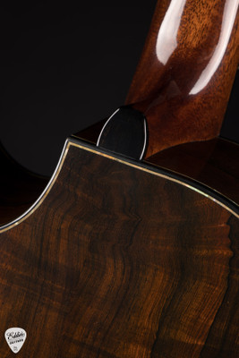 – Kevin Ryan Signature Series Nightingale Grand Soloist “The Gold Rush” – Sinker Redwood & Brazilian Rosewood Acoustic Guitar