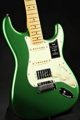 Fender Player Plus Stratocaster HSS, Maple Fingerboard - Cosmic Jade