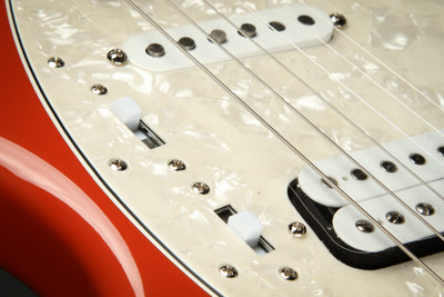 2022 - Fender Kurt Cobain Jag-Stang® - Fiesta Red