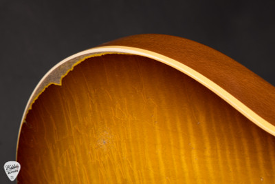 2021 – Gibson Custom Shop Made 2 Measure Murphy Lab ’59 Les Paul Standard Murphy Painted Ultra Heavy Aged Electric Guitar in Orange Lemon Fade