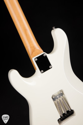 Suhr Classic Antique Roasted Electric Guitar in Olympic White