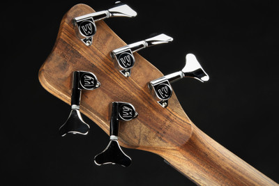 2021 - Warwick GPS Corvette Ash 5 Active - Solid Creme White High Polish